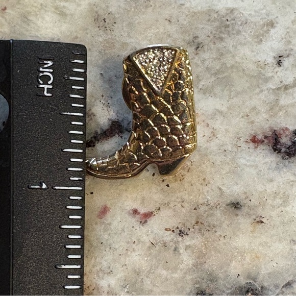 Vintage 80s Panetta Cowboy Boot Pin Gold Tone Crystal Tie Tack Jewelry Western - Picture 6 of 6